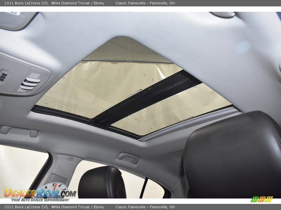 2011 Buick LaCrosse CXS White Diamond Tricoat / Ebony Photo #7