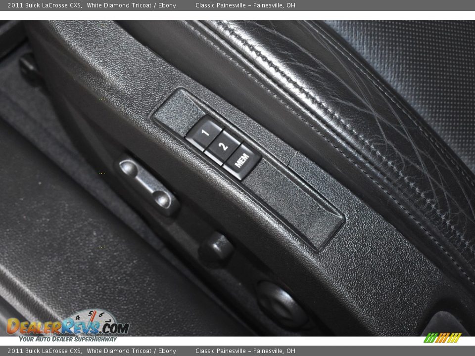 2011 Buick LaCrosse CXS White Diamond Tricoat / Ebony Photo #12