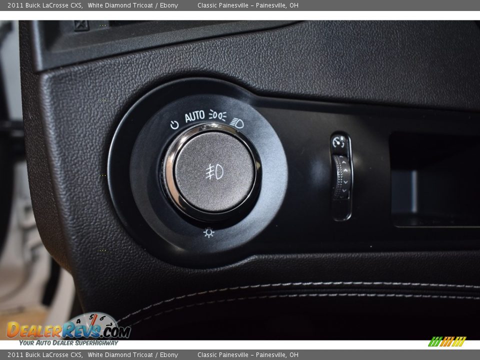 2011 Buick LaCrosse CXS White Diamond Tricoat / Ebony Photo #14