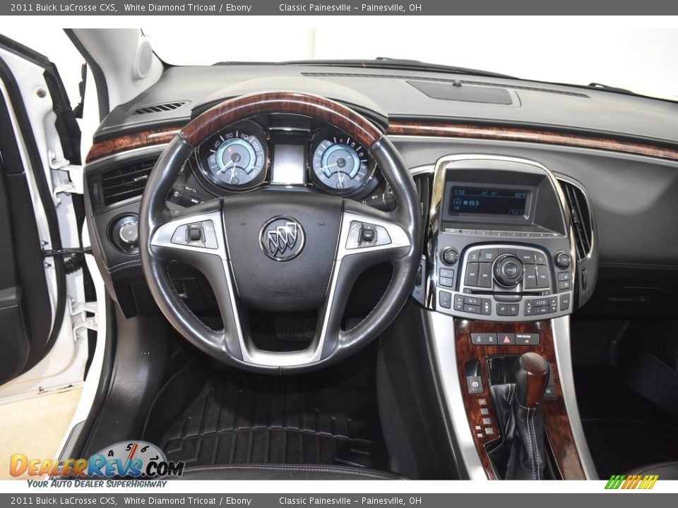 2011 Buick LaCrosse CXS White Diamond Tricoat / Ebony Photo #15