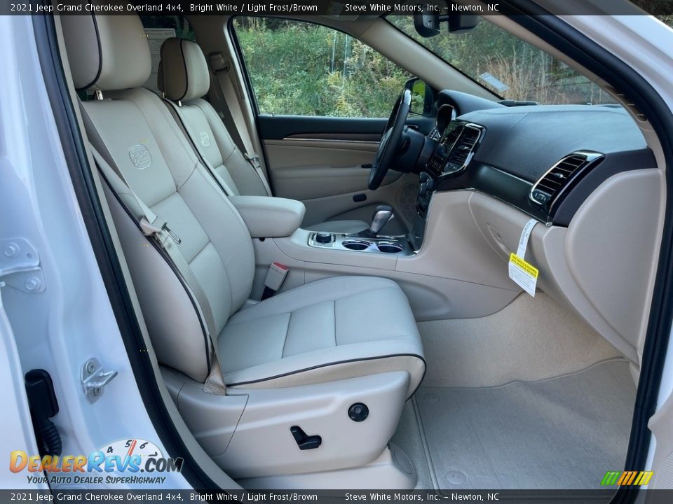 2021 Jeep Grand Cherokee Overland 4x4 Bright White / Light Frost/Brown Photo #18
