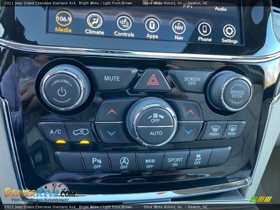 2021 Jeep Grand Cherokee Overland 4x4 Bright White / Light Frost/Brown Photo #28
