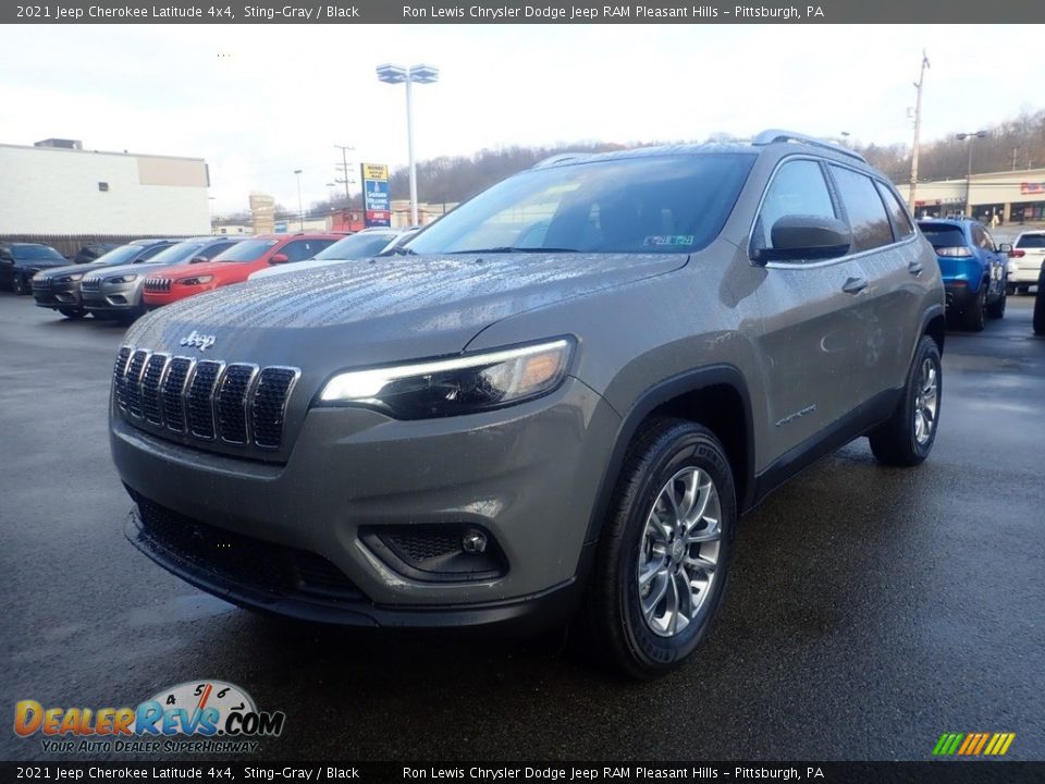 2021 Jeep Cherokee Latitude 4x4 Sting-Gray / Black Photo #1