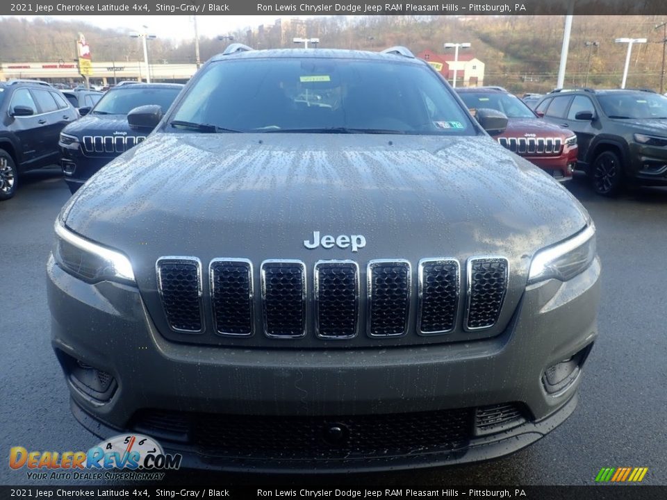 2021 Jeep Cherokee Latitude 4x4 Sting-Gray / Black Photo #2