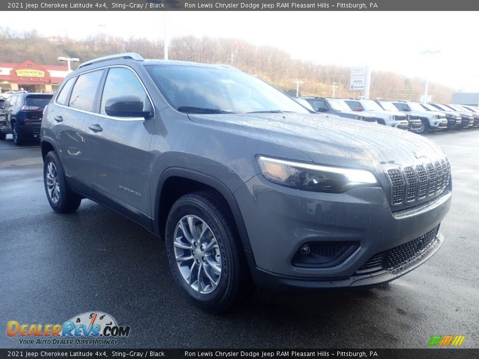 2021 Jeep Cherokee Latitude 4x4 Sting-Gray / Black Photo #3