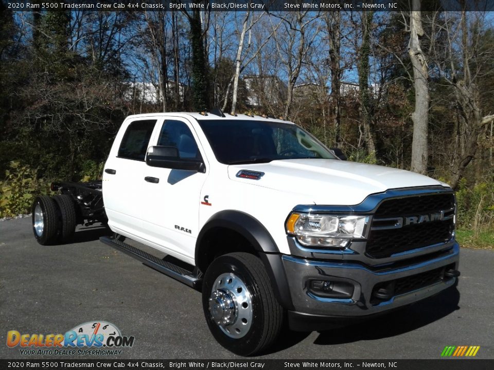 2020 Ram 5500 Tradesman Crew Cab 4x4 Chassis Bright White / Black/Diesel Gray Photo #4