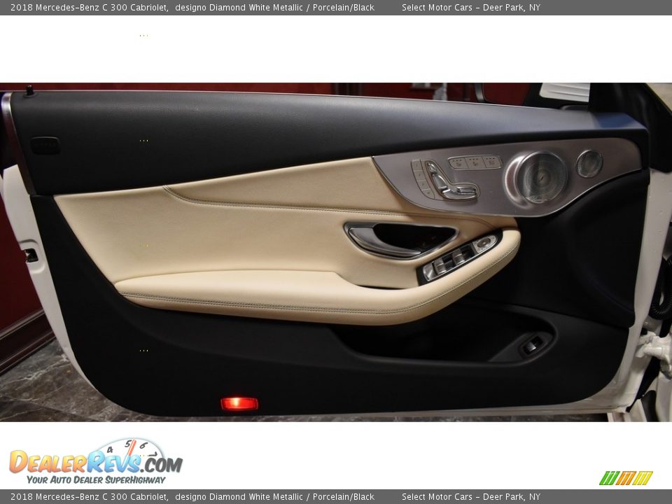 Door Panel of 2018 Mercedes-Benz C 300 Cabriolet Photo #20