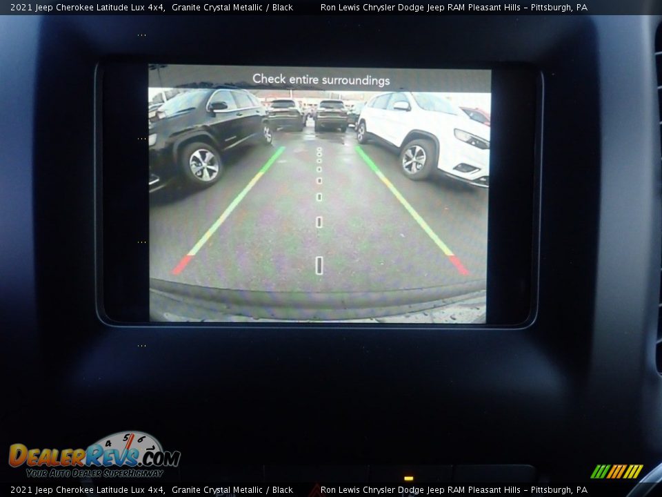 2021 Jeep Cherokee Latitude Lux 4x4 Granite Crystal Metallic / Black Photo #16
