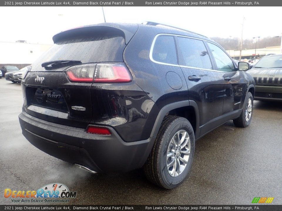 2021 Jeep Cherokee Latitude Lux 4x4 Diamond Black Crystal Pearl / Black Photo #5