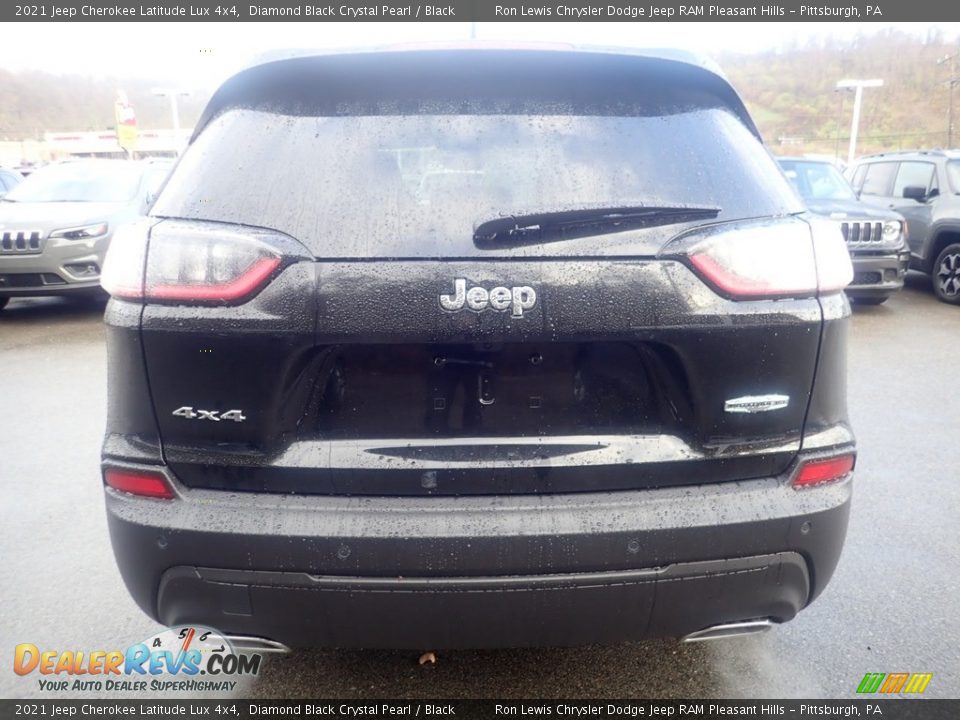 2021 Jeep Cherokee Latitude Lux 4x4 Diamond Black Crystal Pearl / Black Photo #10