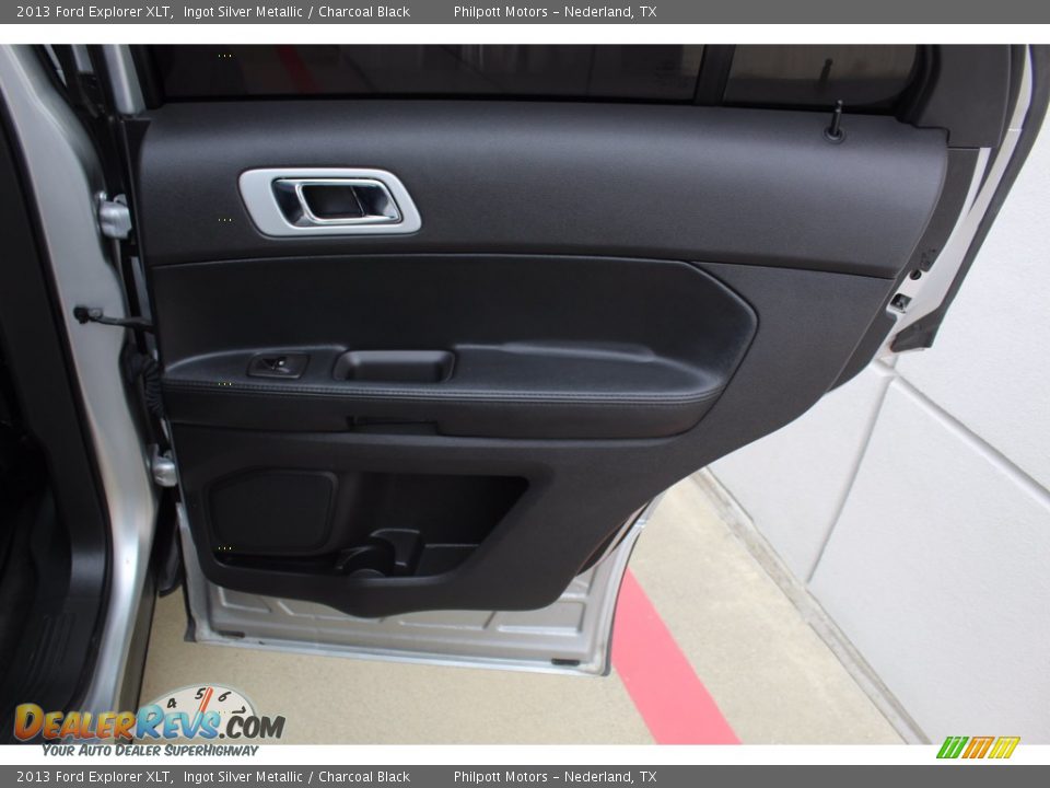 2013 Ford Explorer XLT Ingot Silver Metallic / Charcoal Black Photo #24