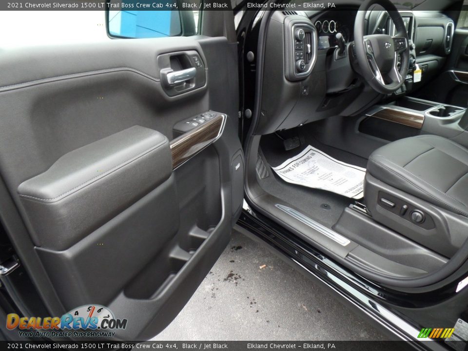 2021 Chevrolet Silverado 1500 LT Trail Boss Crew Cab 4x4 Black / Jet Black Photo #17