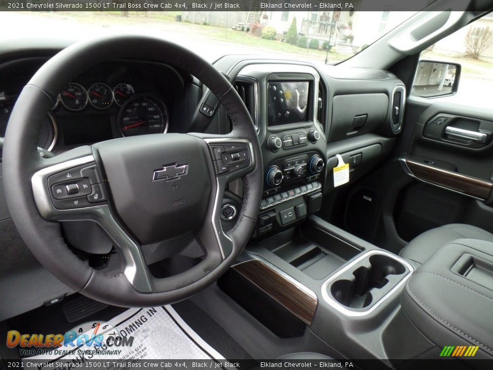 Dashboard of 2021 Chevrolet Silverado 1500 LT Trail Boss Crew Cab 4x4 Photo #23