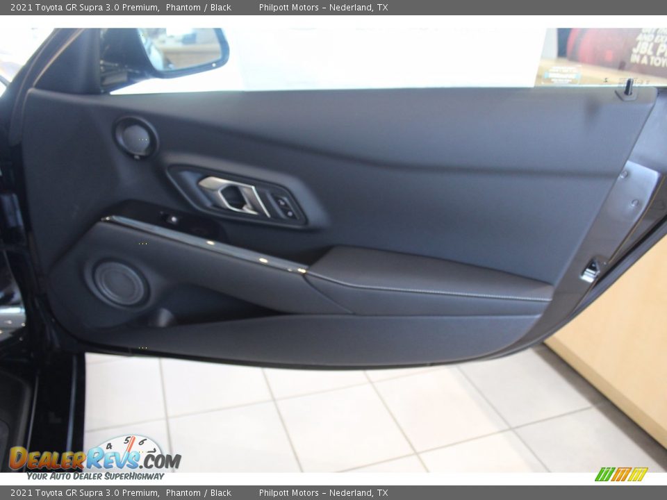 Door Panel of 2021 Toyota GR Supra 3.0 Premium Photo #17