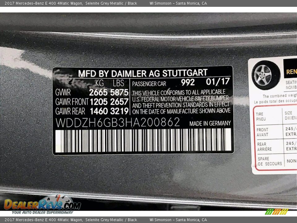 2017 Mercedes-Benz E 400 4Matic Wagon Selenite Grey Metallic / Black Photo #33