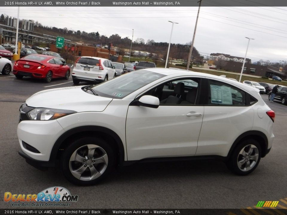 2016 Honda HR-V LX AWD White Orchid Pearl / Black Photo #6