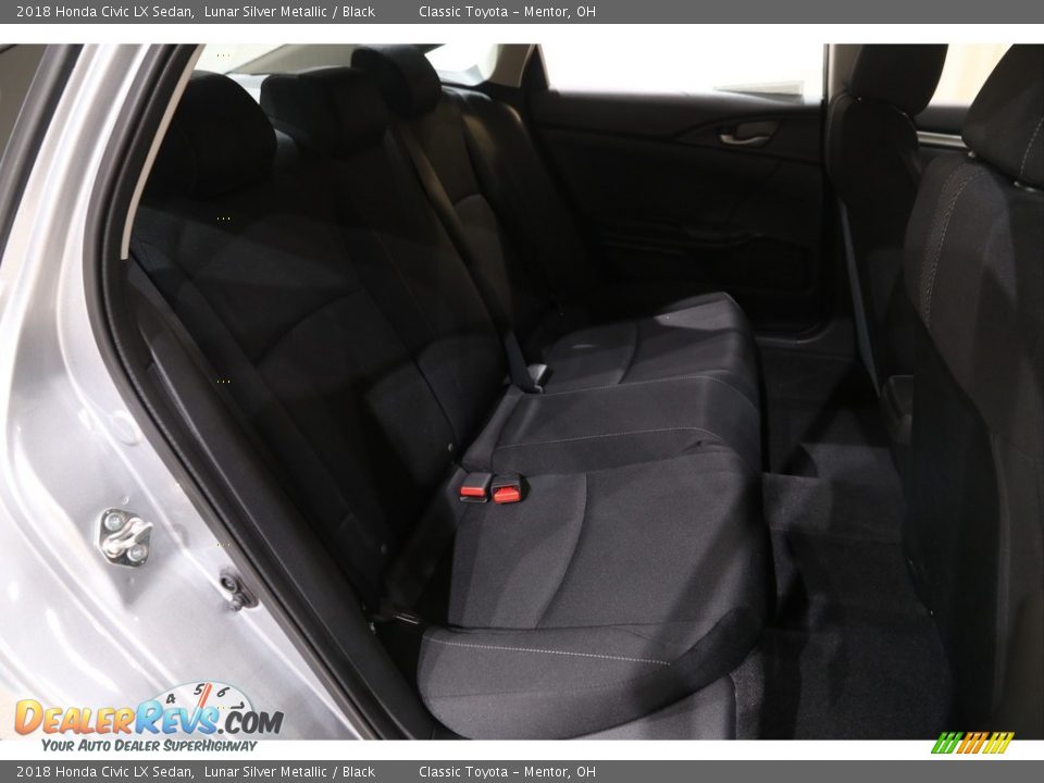 2018 Honda Civic LX Sedan Lunar Silver Metallic / Black Photo #14