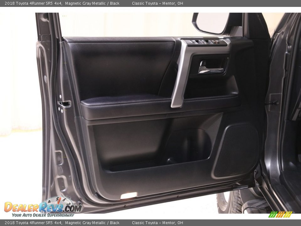 2018 Toyota 4Runner SR5 4x4 Magnetic Gray Metallic / Black Photo #4