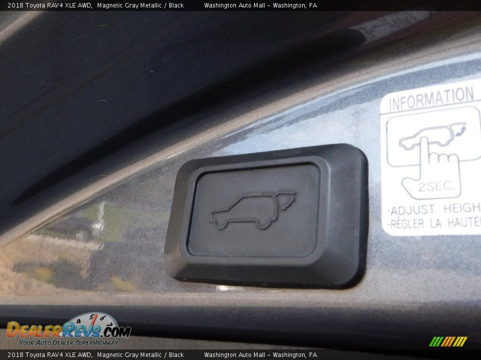 2018 Toyota RAV4 XLE AWD Magnetic Gray Metallic / Black Photo #18