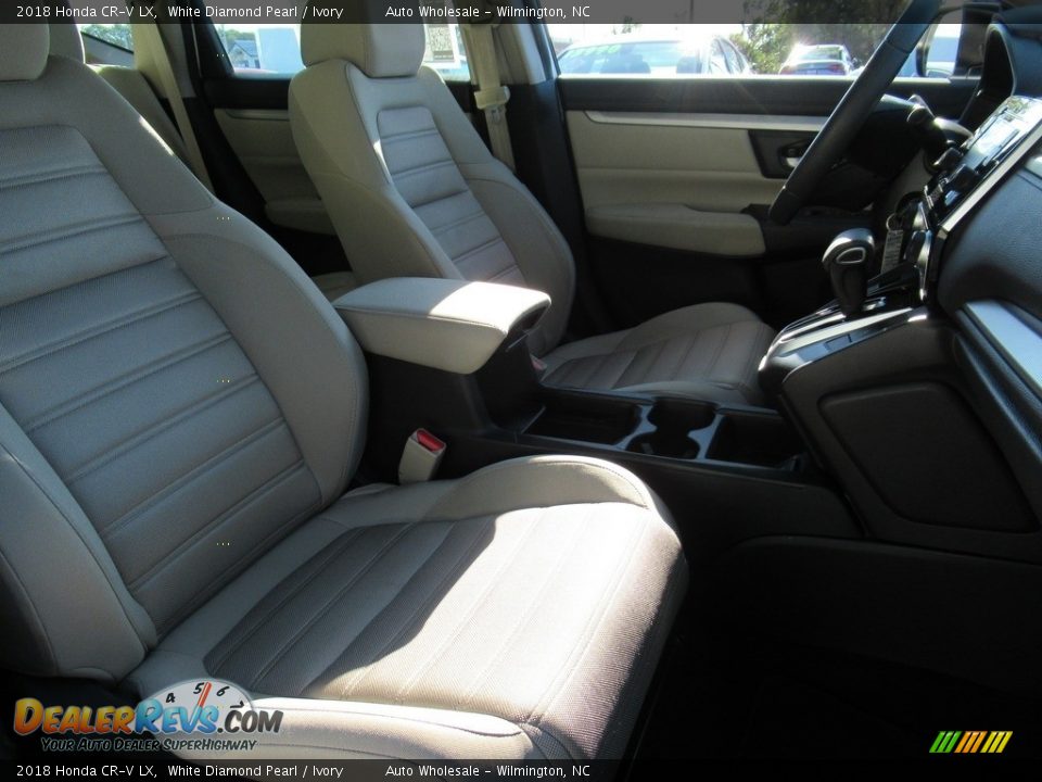 2018 Honda CR-V LX White Diamond Pearl / Ivory Photo #13