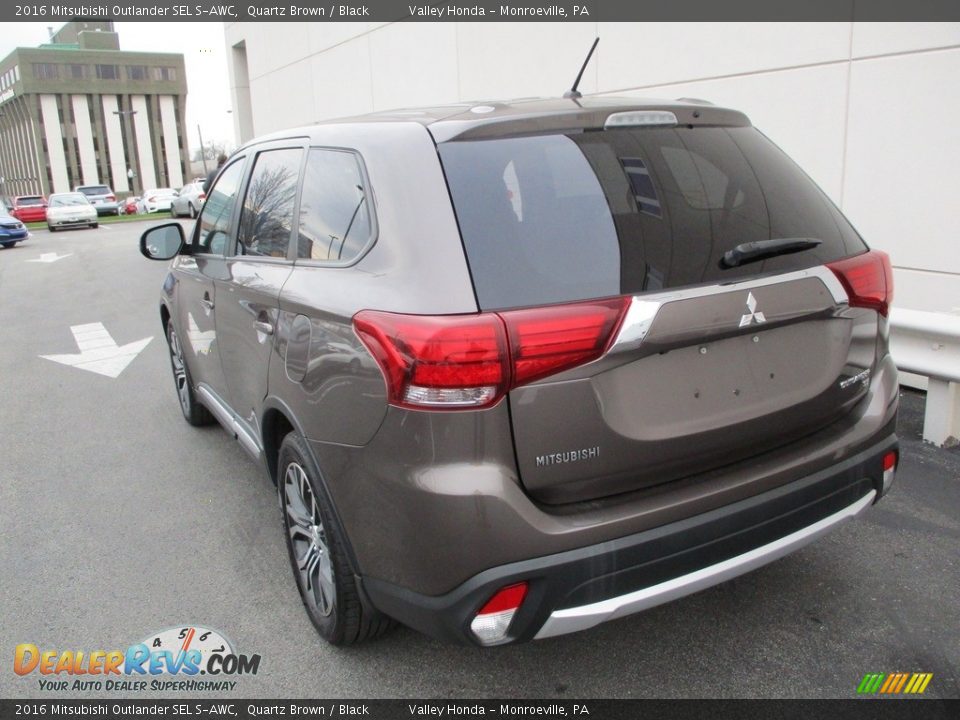 2016 Mitsubishi Outlander SEL S-AWC Quartz Brown / Black Photo #3