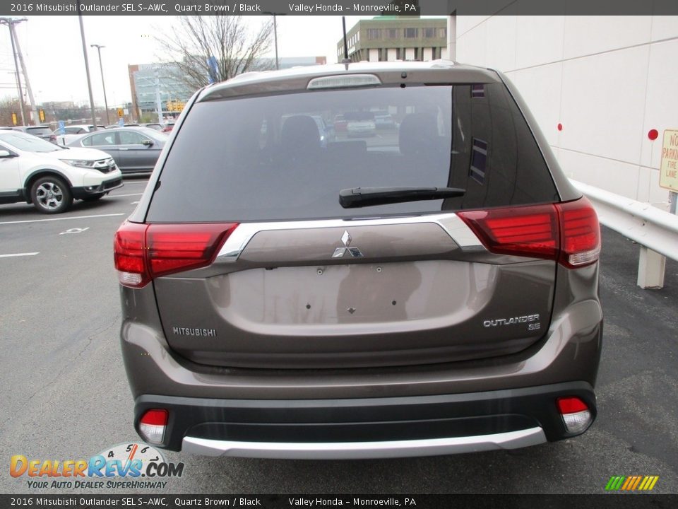 2016 Mitsubishi Outlander SEL S-AWC Quartz Brown / Black Photo #4