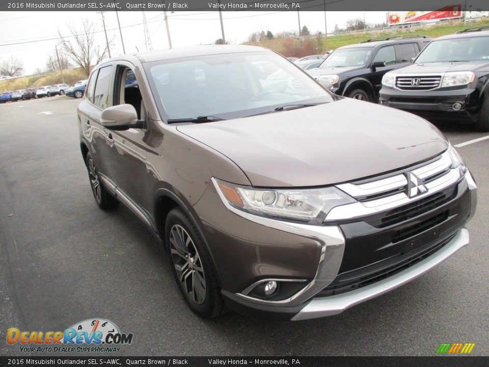 2016 Mitsubishi Outlander SEL S-AWC Quartz Brown / Black Photo #5