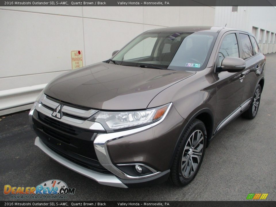 Quartz Brown 2016 Mitsubishi Outlander SEL S-AWC Photo #7