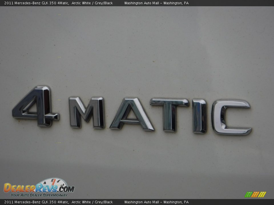 2011 Mercedes-Benz GLK 350 4Matic Arctic White / Grey/Black Photo #10