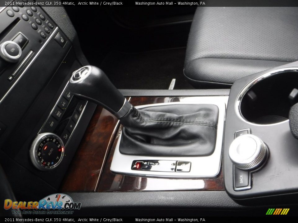 2011 Mercedes-Benz GLK 350 4Matic Arctic White / Grey/Black Photo #16