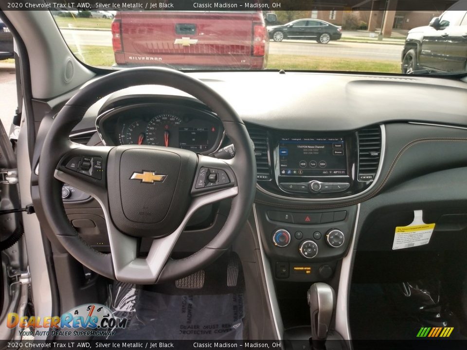 2020 Chevrolet Trax LT AWD Silver Ice Metallic / Jet Black Photo #3