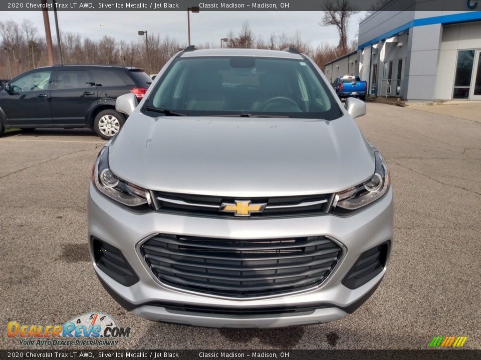 2020 Chevrolet Trax LT AWD Silver Ice Metallic / Jet Black Photo #4