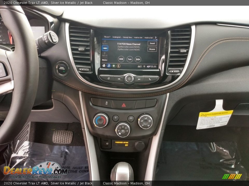 2020 Chevrolet Trax LT AWD Silver Ice Metallic / Jet Black Photo #12