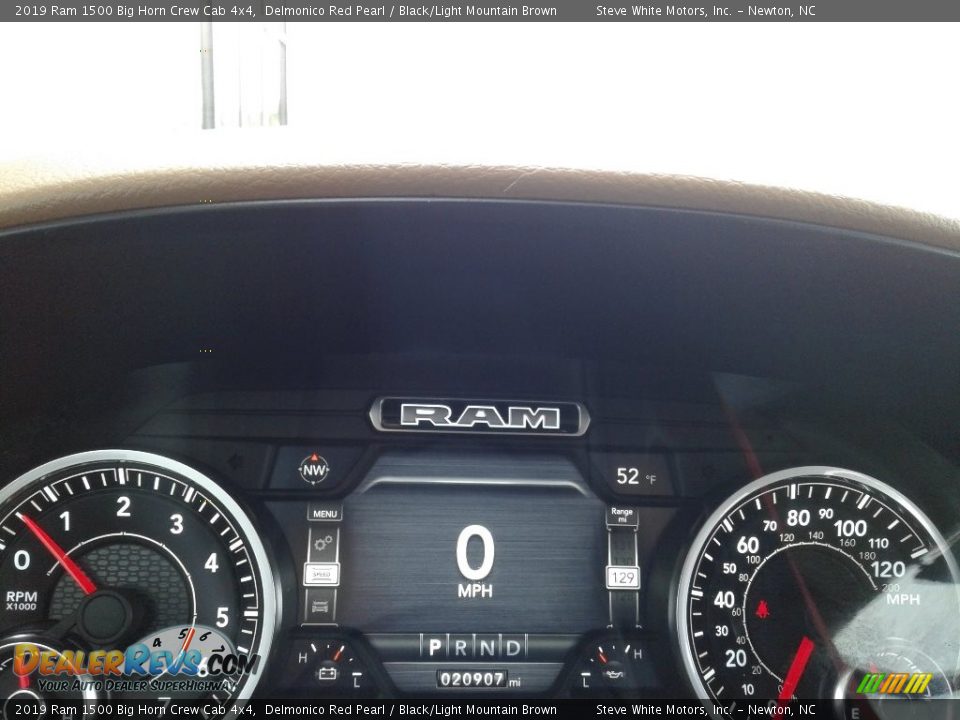 2019 Ram 1500 Big Horn Crew Cab 4x4 Delmonico Red Pearl / Black/Light Mountain Brown Photo #21