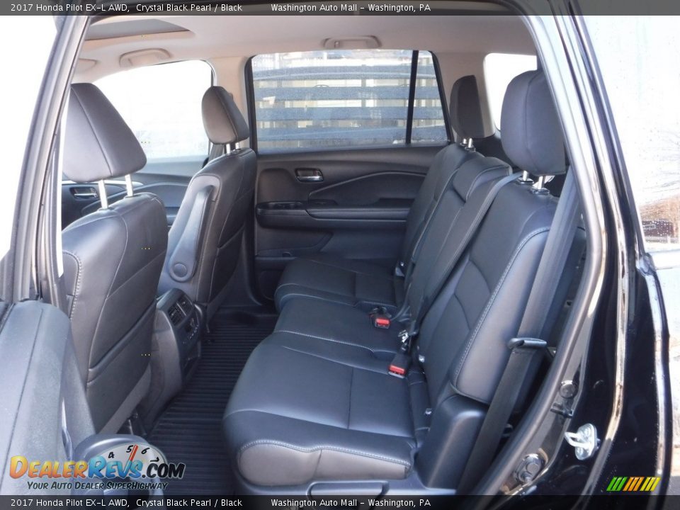 2017 Honda Pilot EX-L AWD Crystal Black Pearl / Black Photo #24
