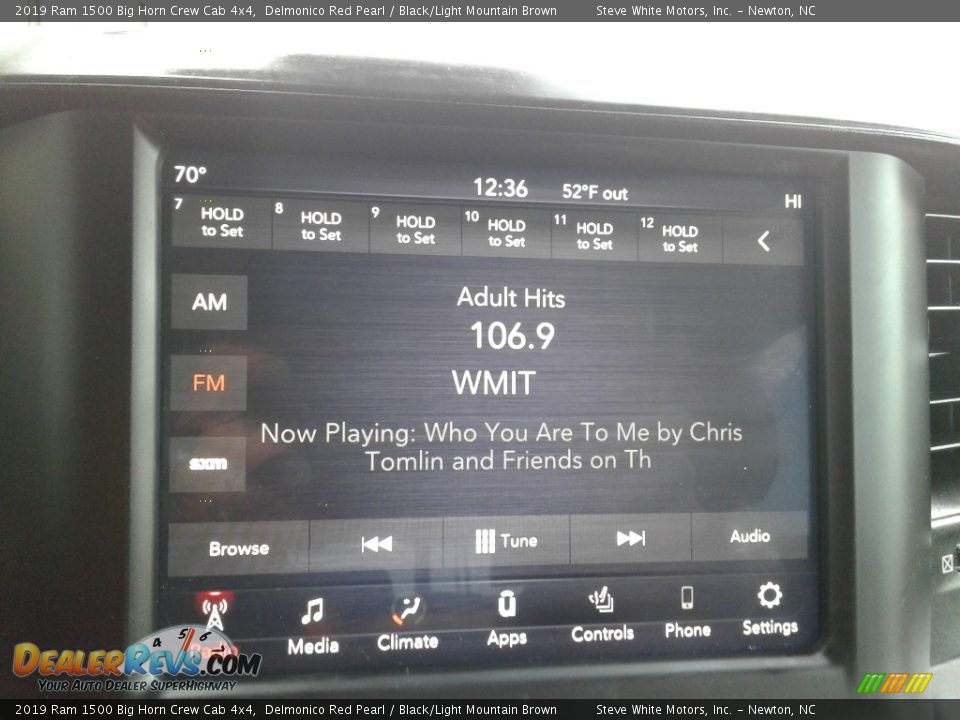 2019 Ram 1500 Big Horn Crew Cab 4x4 Delmonico Red Pearl / Black/Light Mountain Brown Photo #23