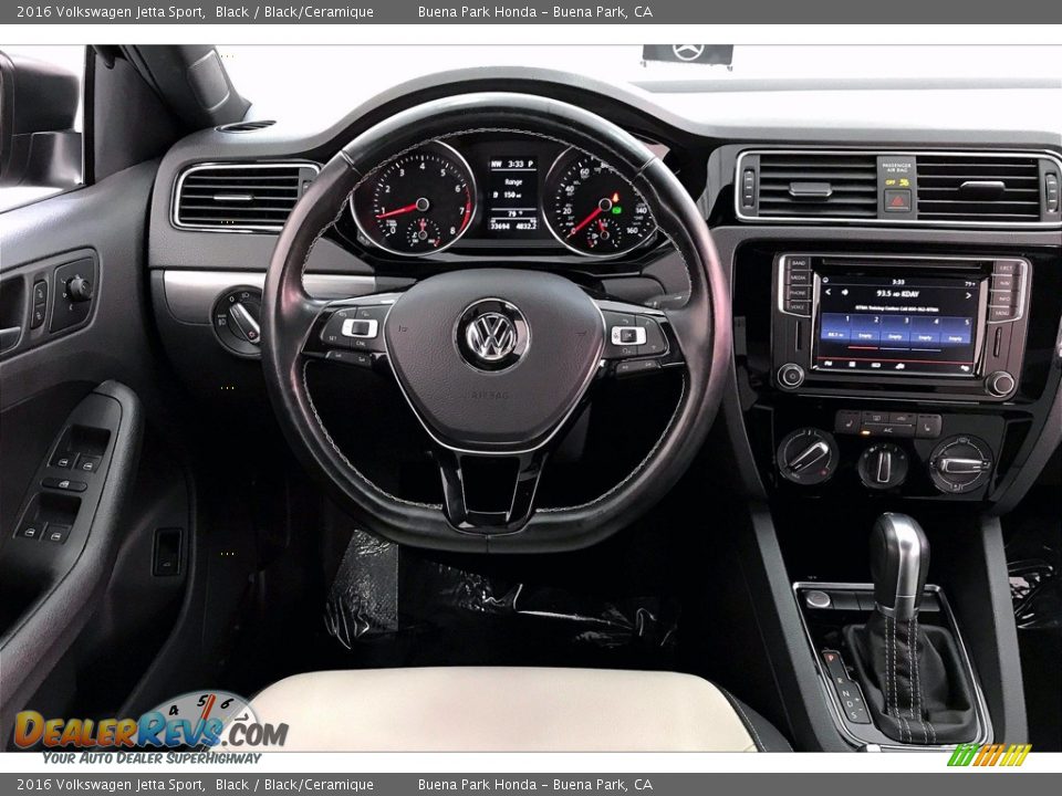 Dashboard of 2016 Volkswagen Jetta Sport Photo #4