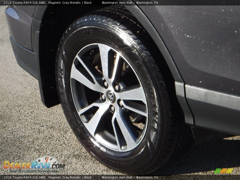 2016 Toyota RAV4 XLE AWD Magnetic Gray Metallic / Black Photo #8