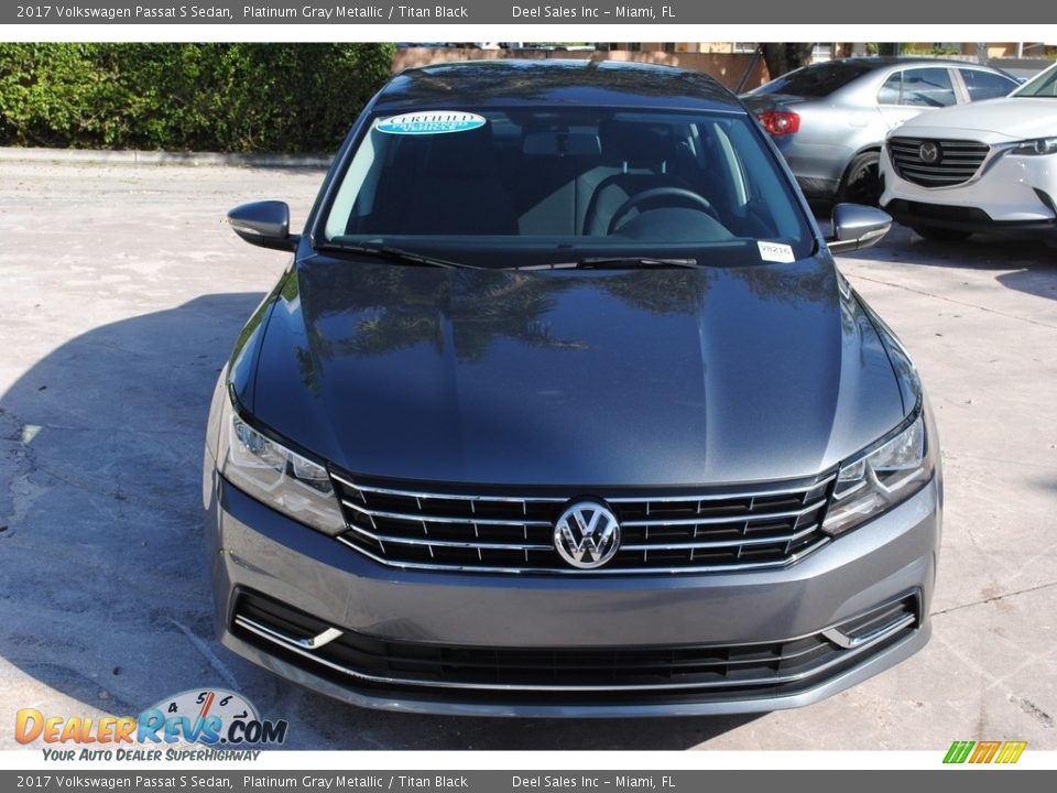 2017 Volkswagen Passat S Sedan Platinum Gray Metallic / Titan Black Photo #3