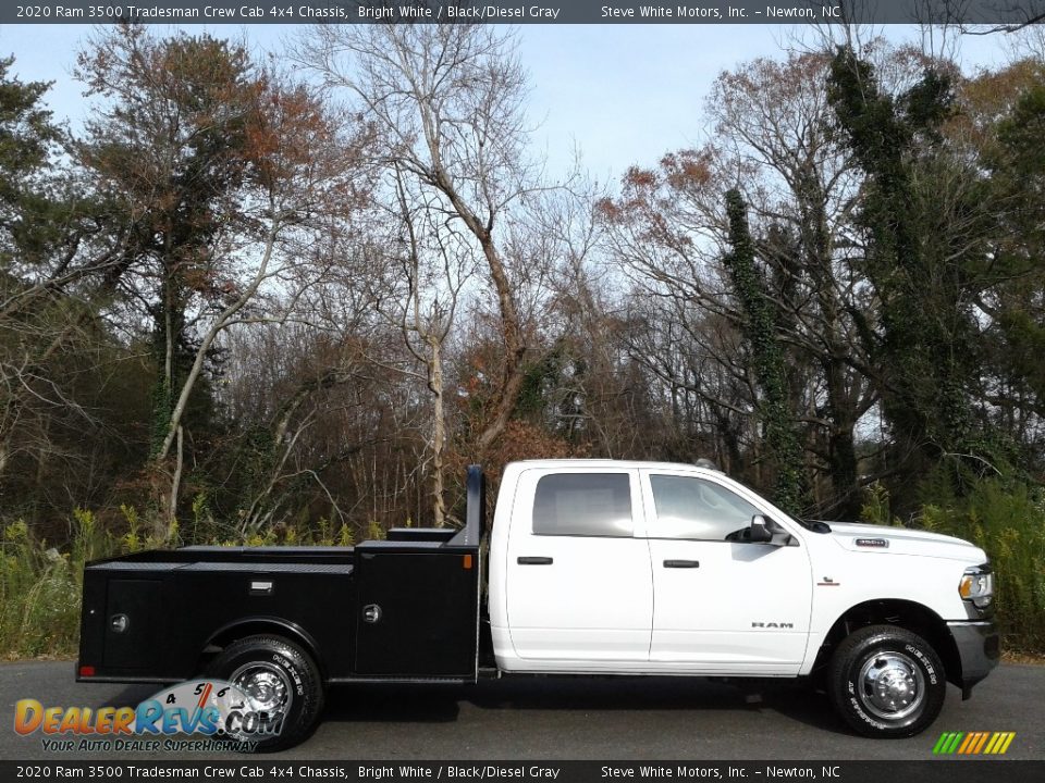 2020 Ram 3500 Tradesman Crew Cab 4x4 Chassis Bright White / Black/Diesel Gray Photo #5