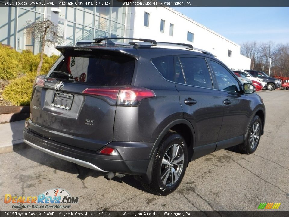 2016 Toyota RAV4 XLE AWD Magnetic Gray Metallic / Black Photo #15