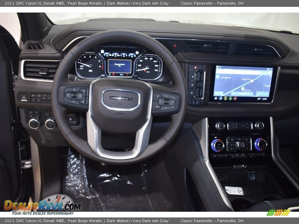 2021 GMC Yukon XL Denali 4WD Pearl Beige Metallic / Dark Walnut/­Very Dark Ash Gray Photo #13