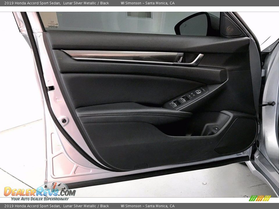 Door Panel of 2019 Honda Accord Sport Sedan Photo #26