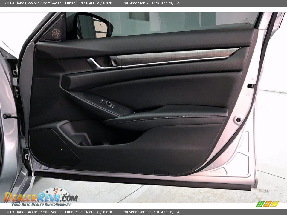 Door Panel of 2019 Honda Accord Sport Sedan Photo #27