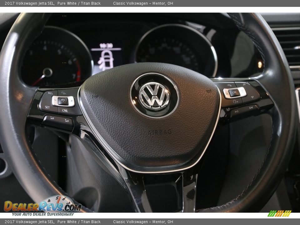 2017 Volkswagen Jetta SEL Steering Wheel Photo #7