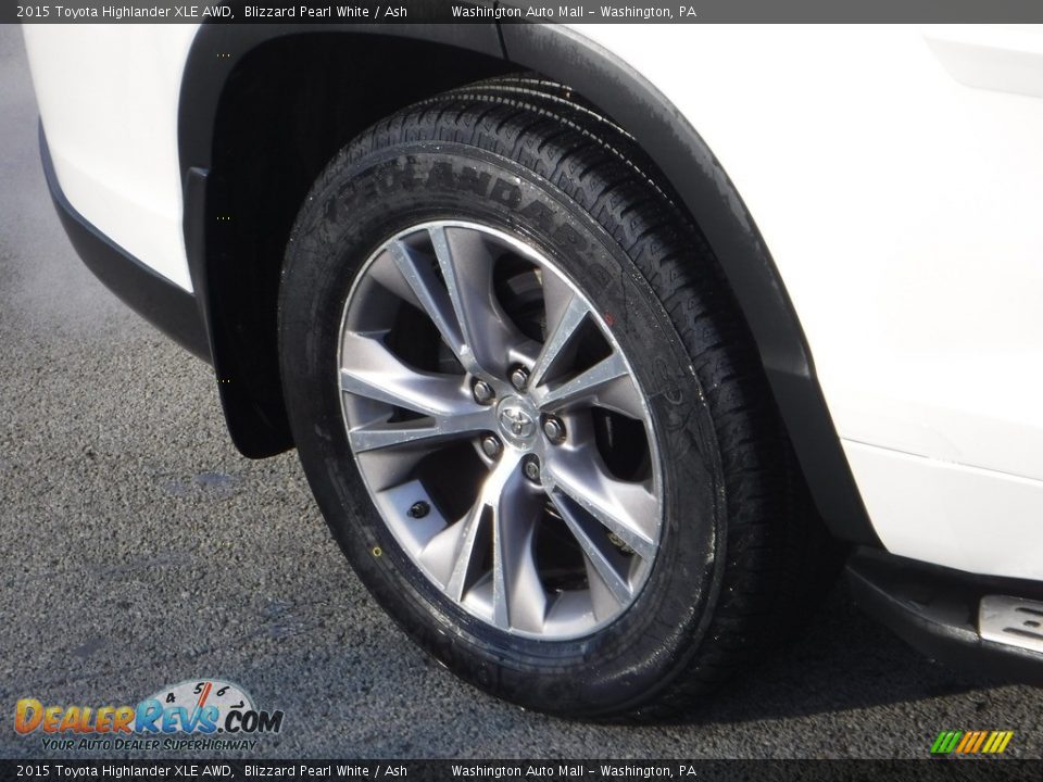 2015 Toyota Highlander XLE AWD Blizzard Pearl White / Ash Photo #8