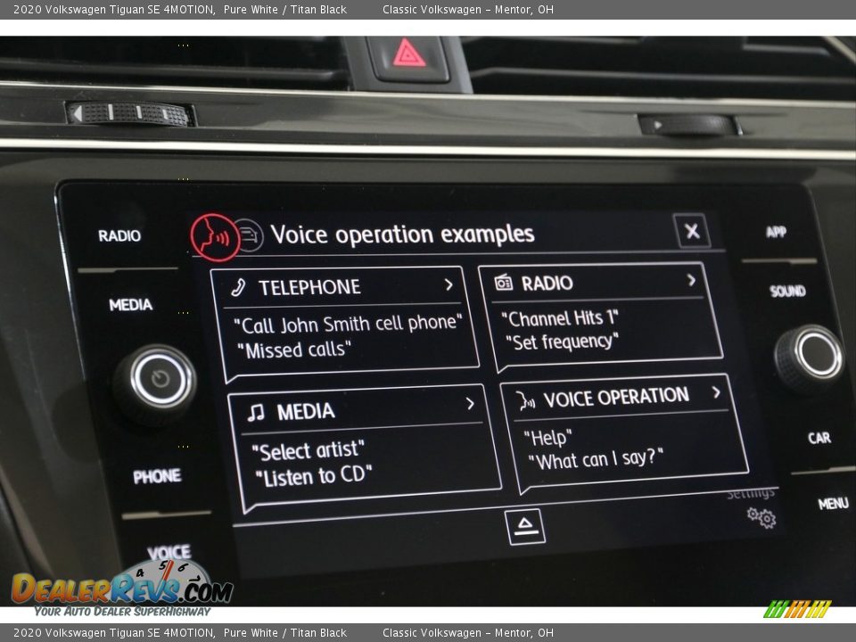 2020 Volkswagen Tiguan SE 4MOTION Pure White / Titan Black Photo #14