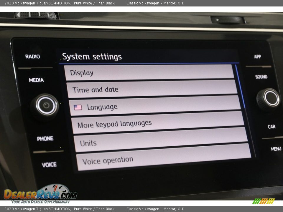 2020 Volkswagen Tiguan SE 4MOTION Pure White / Titan Black Photo #19