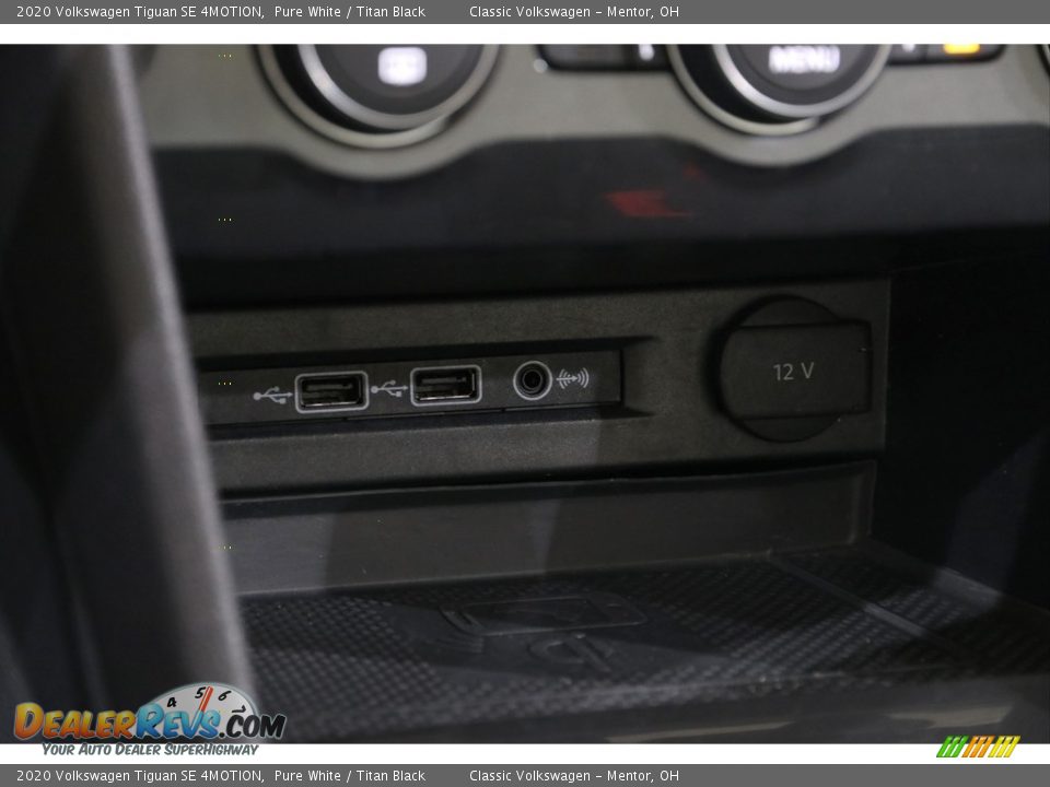 2020 Volkswagen Tiguan SE 4MOTION Pure White / Titan Black Photo #22