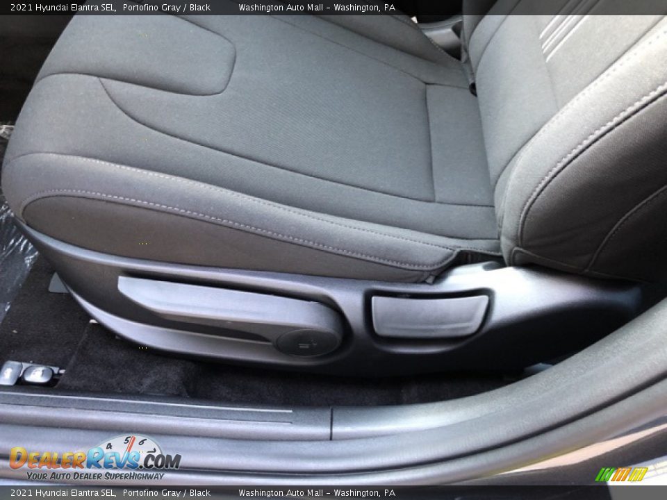 2021 Hyundai Elantra SEL Portofino Gray / Black Photo #11